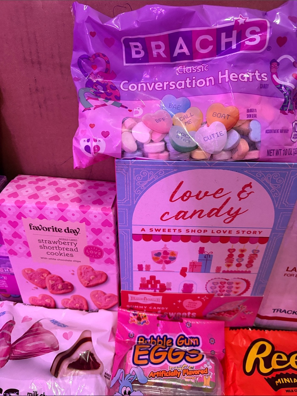 Assorted Candy - Picture 6 of 12